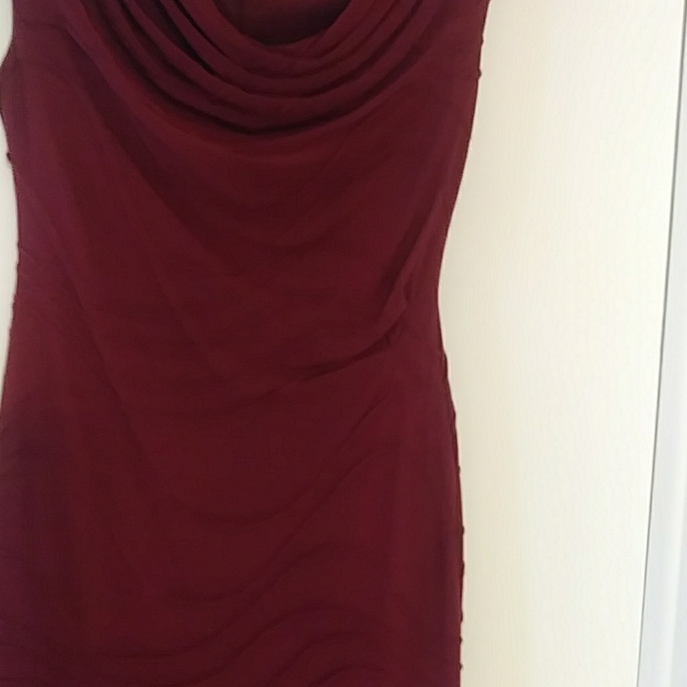 Dress - Picture 3 of 3